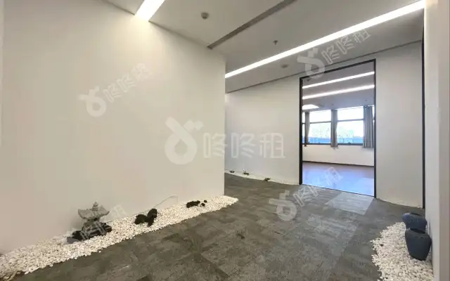 绿景美景广场_357平米_精装_办公室房源出租