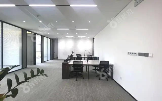 绿景美景广场_399平米_精装_办公室房源出租