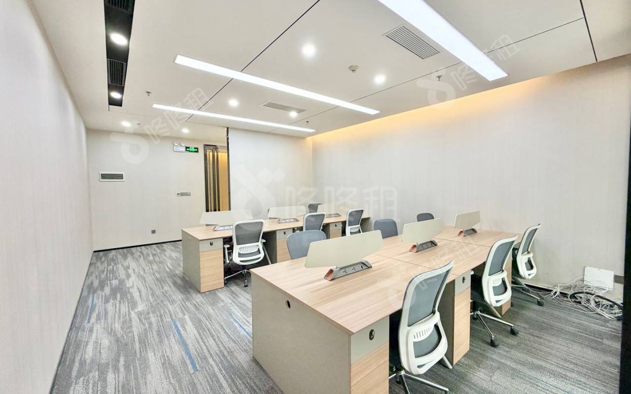 讯美科技广场_118平_精装_办公室开间