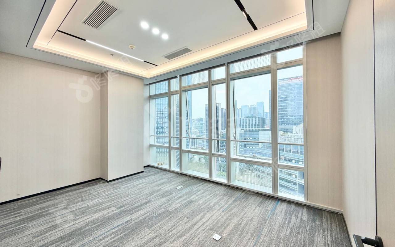 讯美科技广场_118平_精装_办公室隔间