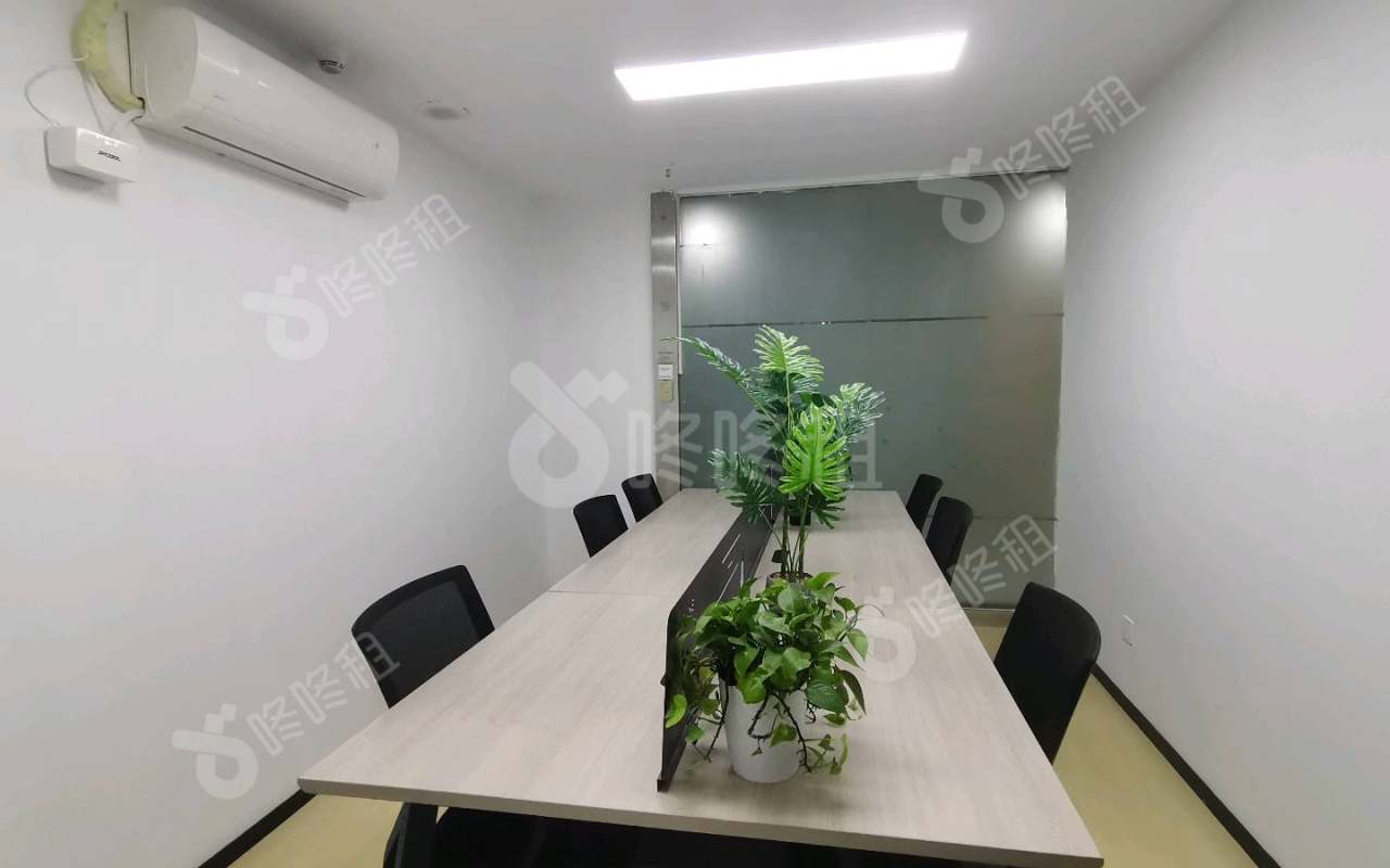 深南花园（裙楼）_50平_精装_办公室开间