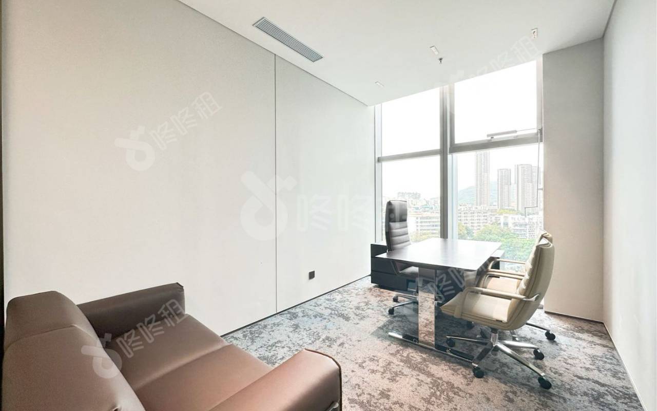 康泰创新广场_97.24平_豪装_办公室隔间