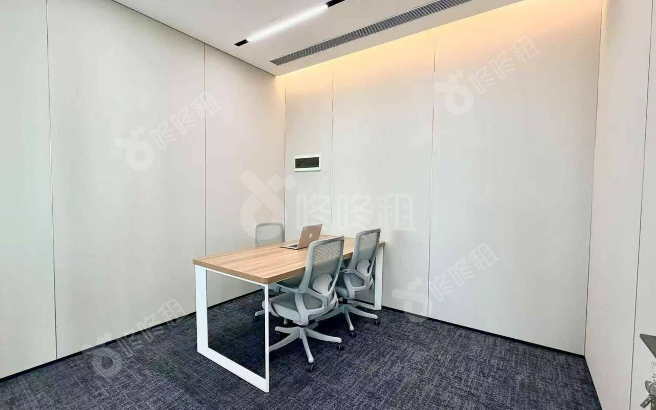 康泰创新广场_280平_豪装_办公室隔间