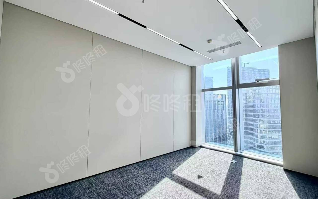 康泰创新广场_280平_豪装_办公室隔间