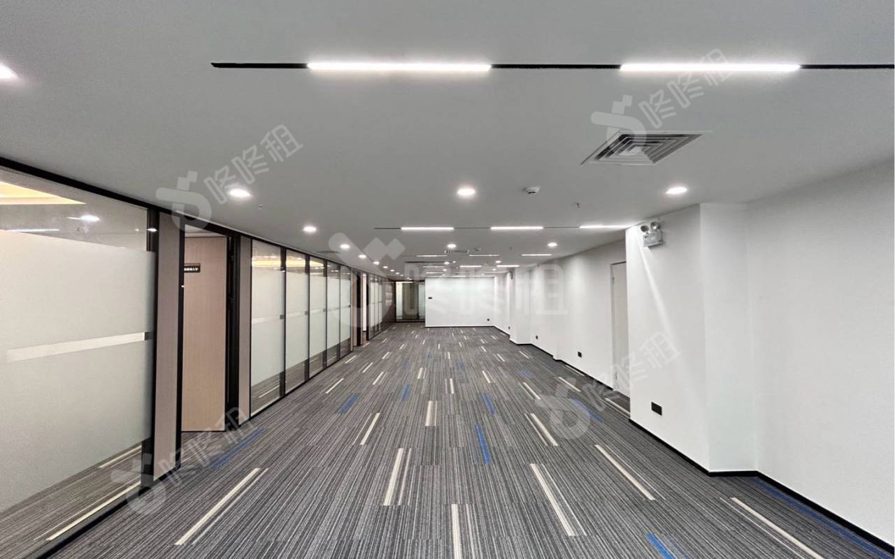 龙光世纪大厦_315平_精装_办公室开间