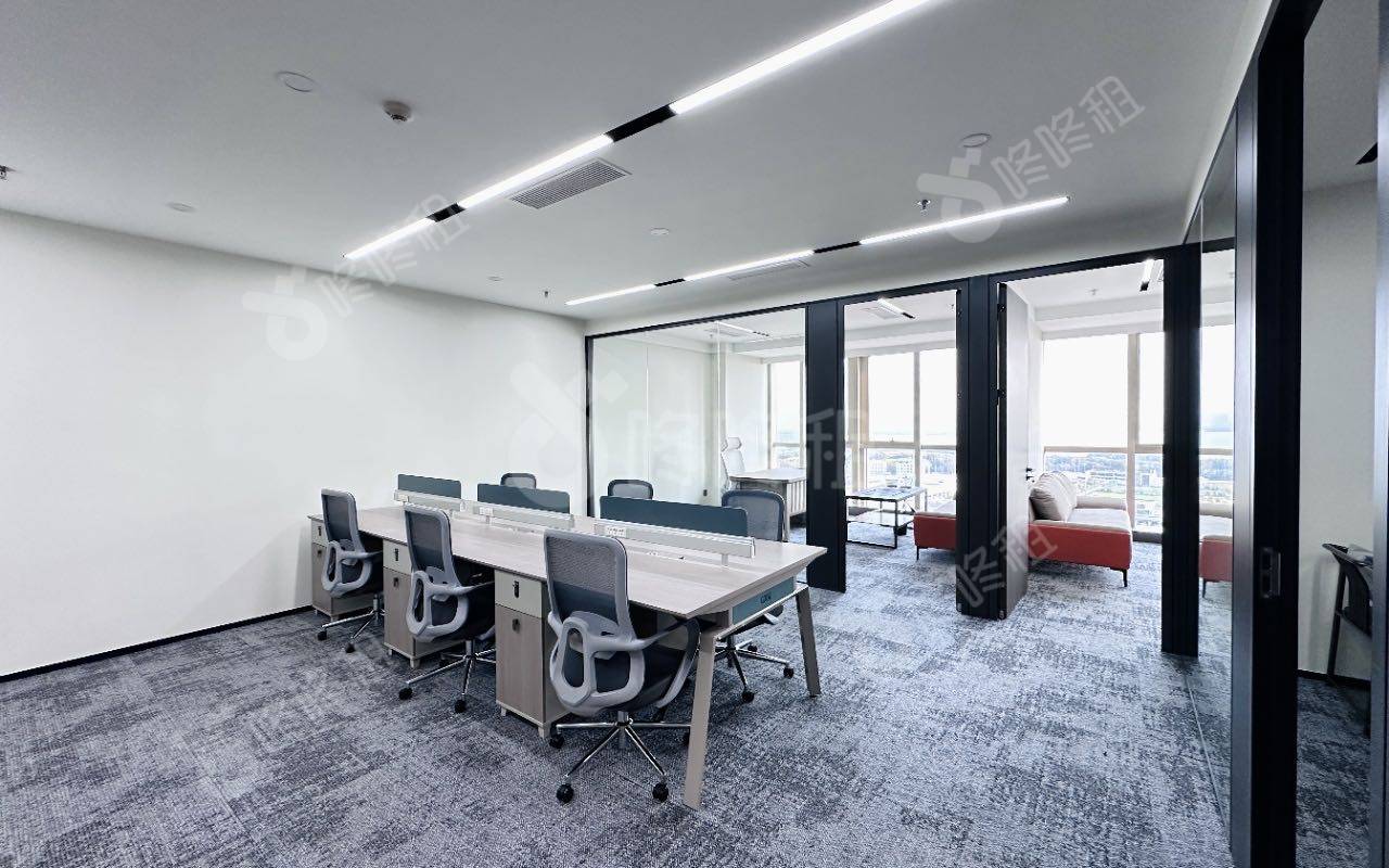 联泰大厦_175平_精装_办公室开间