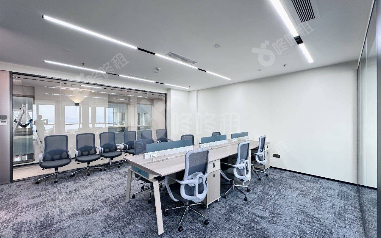 联泰大厦_175平_精装_办公室开间