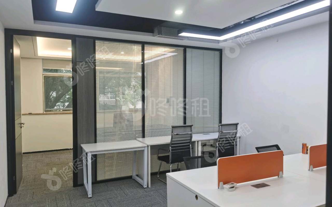 深圳软件园_90平_精装_办公室开间