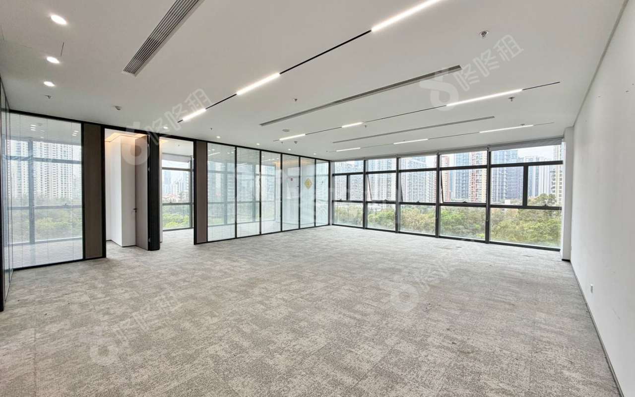 绿景美景广场_328平_豪装_办公室开间
