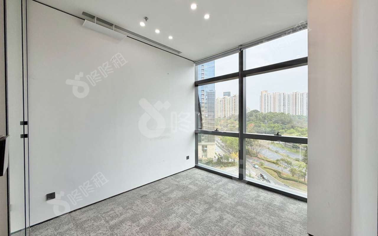 绿景美景广场_328平_豪装_办公室隔间