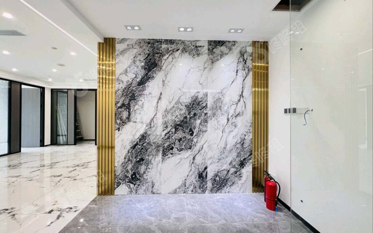 方大城_103平_精装_前台