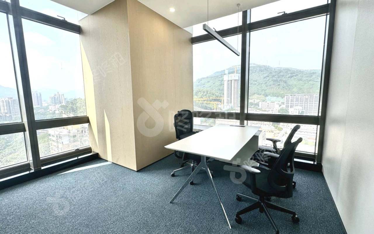 创富大厦·美百年科创中心_195平_精装_办公室隔间