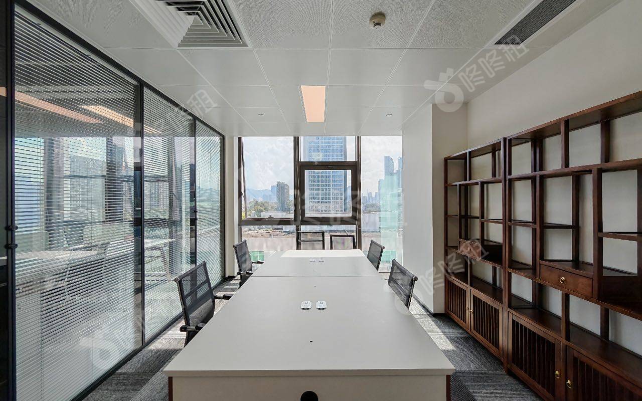 澳特科兴科学园_178平_豪装_办公室隔间