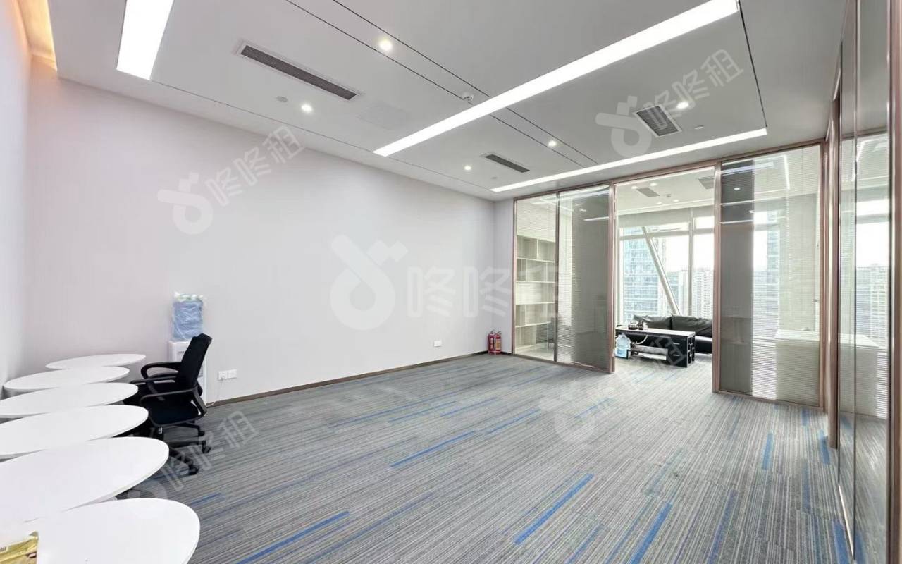 龙光玖钻_210平_豪装_办公室开间