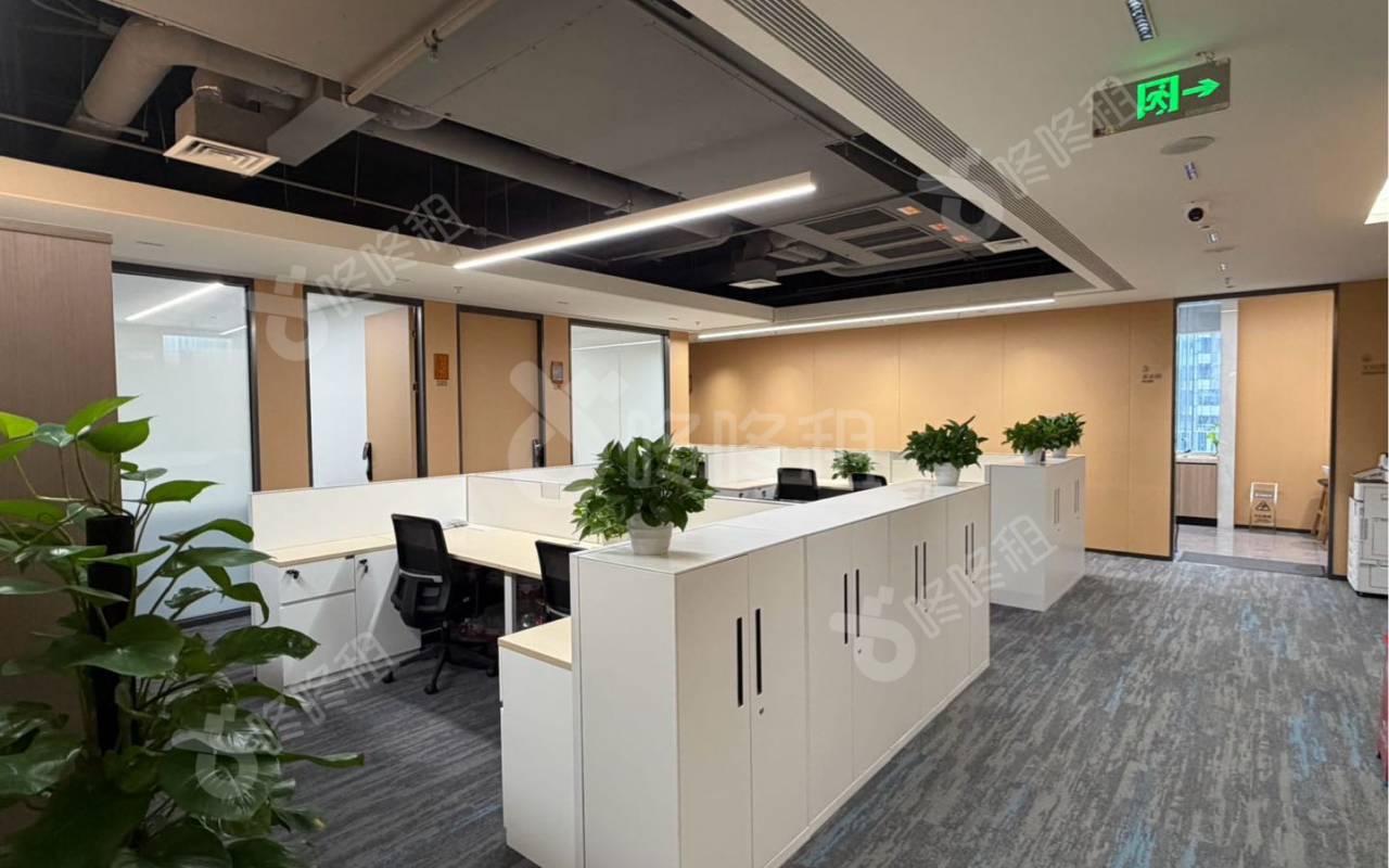 华强金融大厦_1410.61平_精装_办公室开间