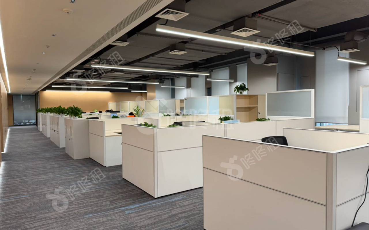 华强金融大厦_1410.61平_精装_办公室开间