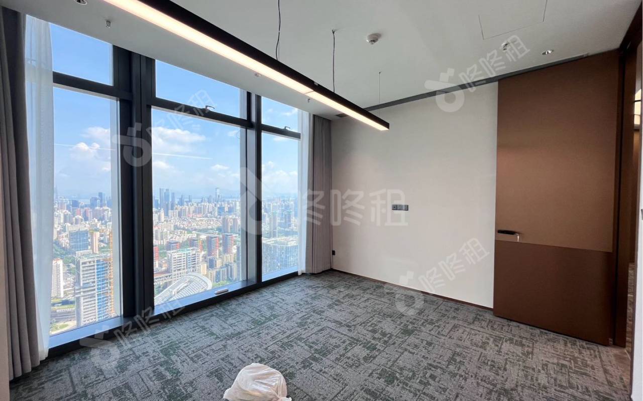 卓越前海壹号_258平_豪装_办公室隔间