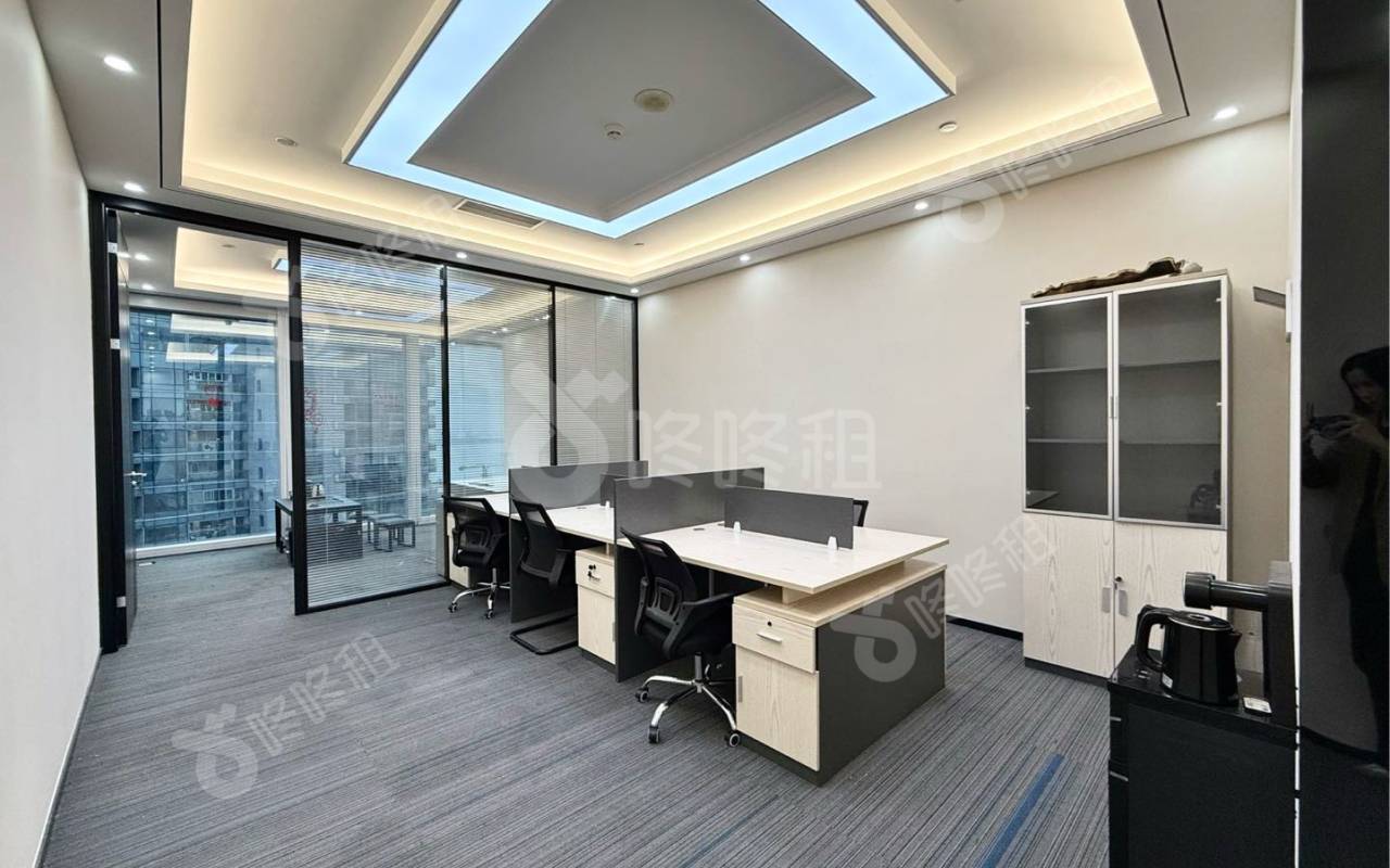 易尚中心_88平_豪装_办公室开间