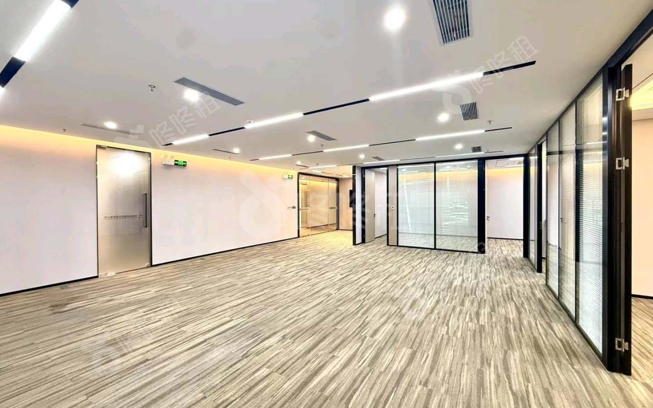 前海君豪中心（招商前海国际中心）_385平_精装_办公室开间