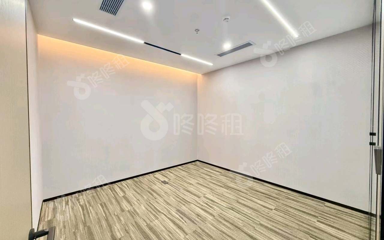 前海君豪中心（招商前海国际中心）_385平_精装_办公室隔间