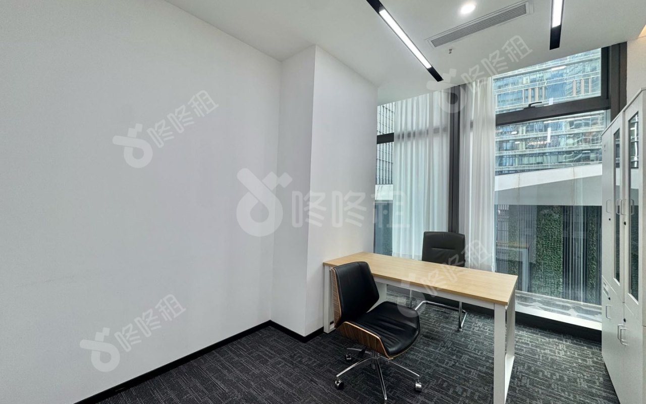 卓越前海壹号_268平_豪装_办公室隔间