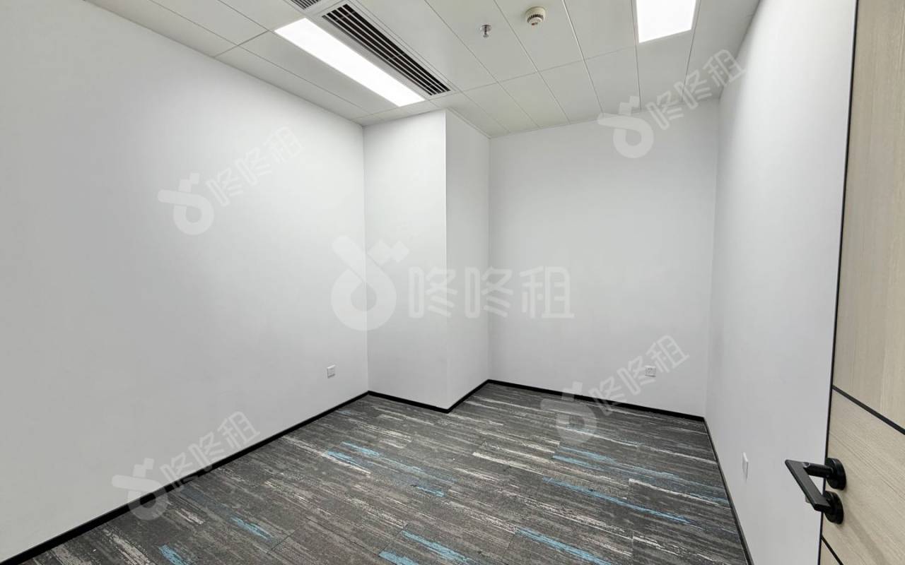 威盛科技大厦_349平_精装_办公室隔间