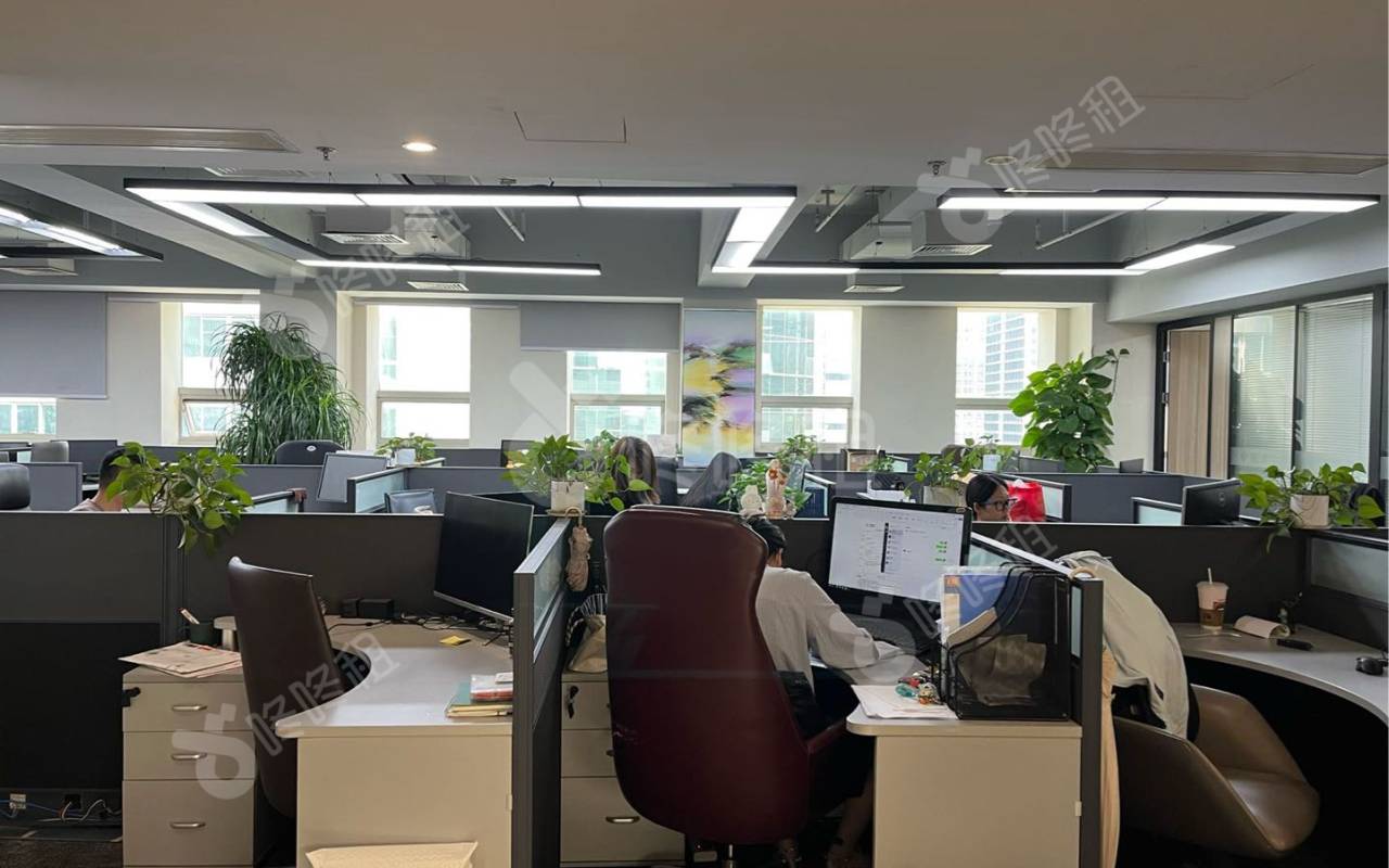 华融大厦_1499平_精装_办公室开间