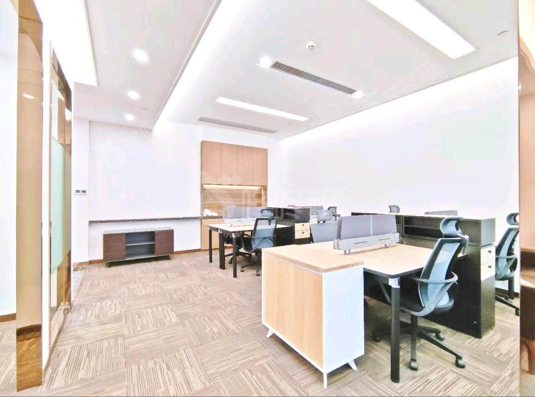 海王星辰大厦_188平_精装_办公室开间