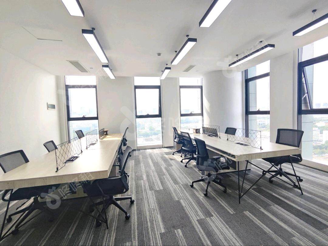 国民技术大厦_150平_精装_办公室开间