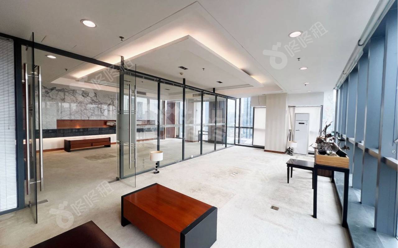 GDC环球数码大厦_200平_豪装_办公室开间