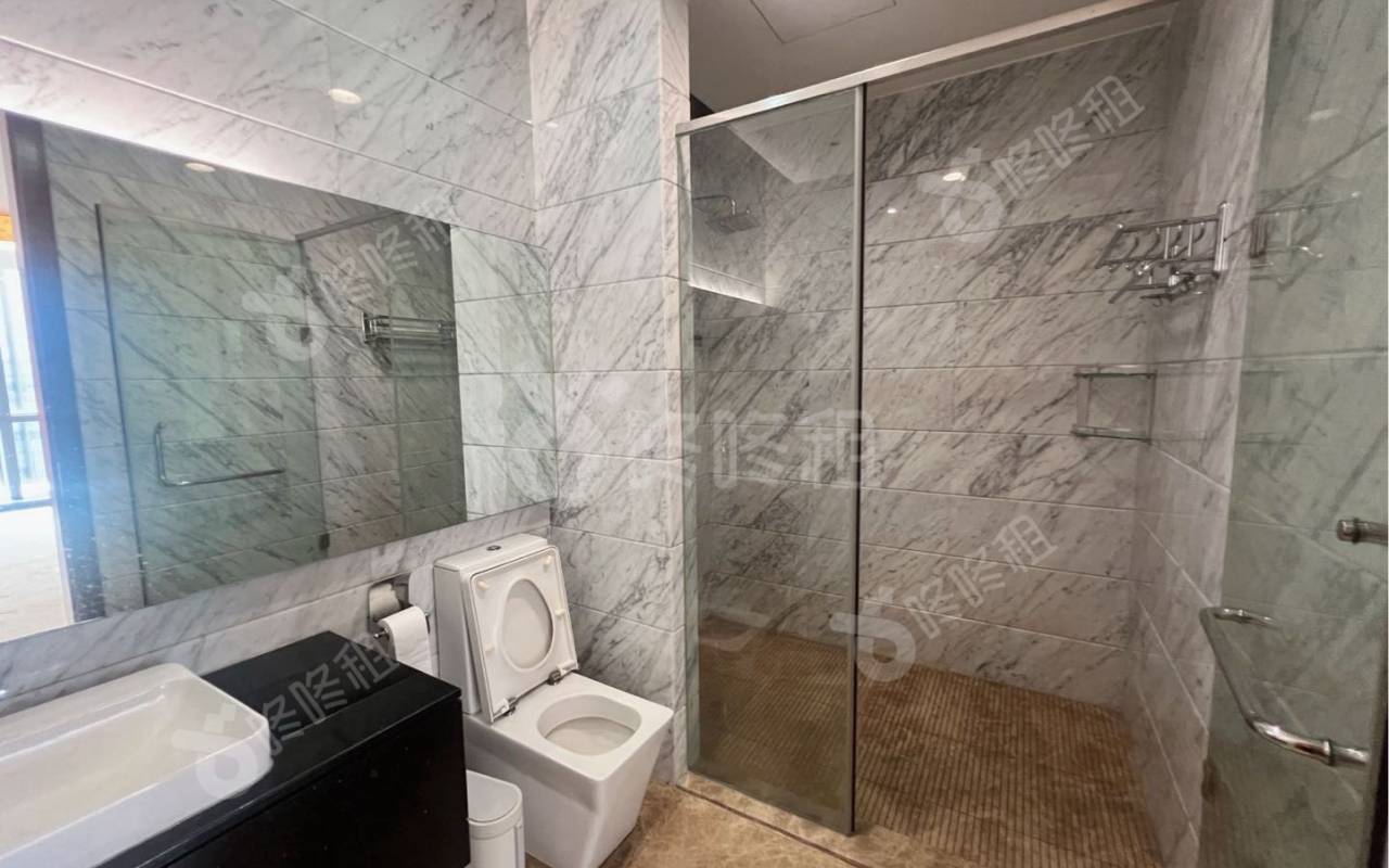 GDC环球数码大厦_200平_豪装_洗手间
