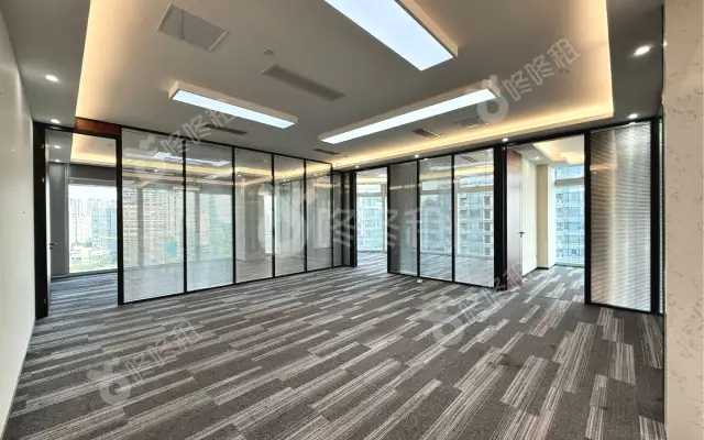 易尚中心_267平米_豪装_办公室房源出租