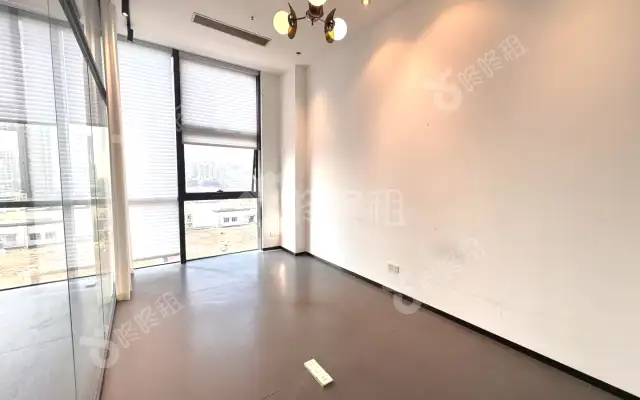 海翔广场_204平_豪装_办公室房源出租