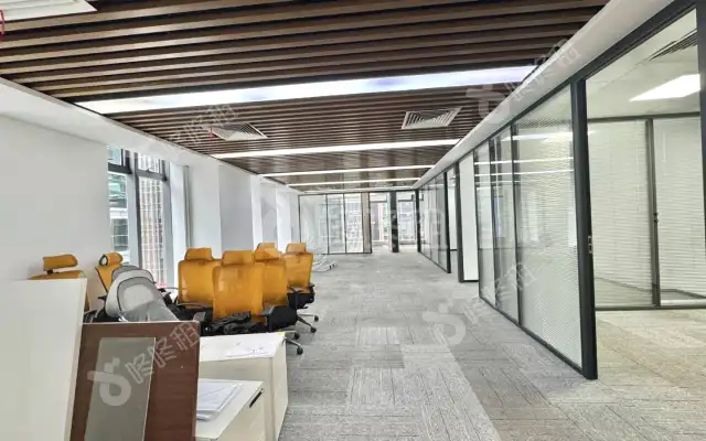 中科大厦_185平米_精装_办公室房源出租