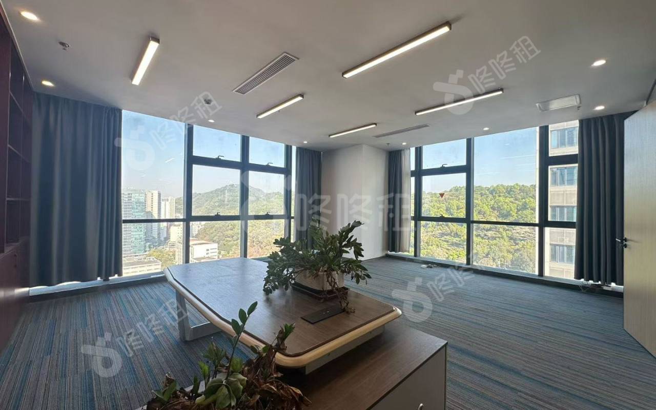 阳基九方广场_552平_精装_办公室开间