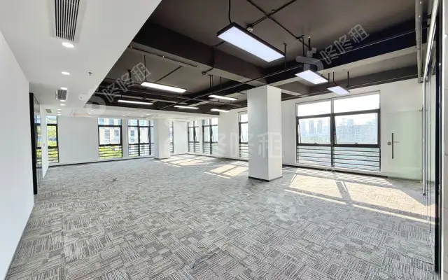 TCL国际E城_535平米_精装_办公室房源出租