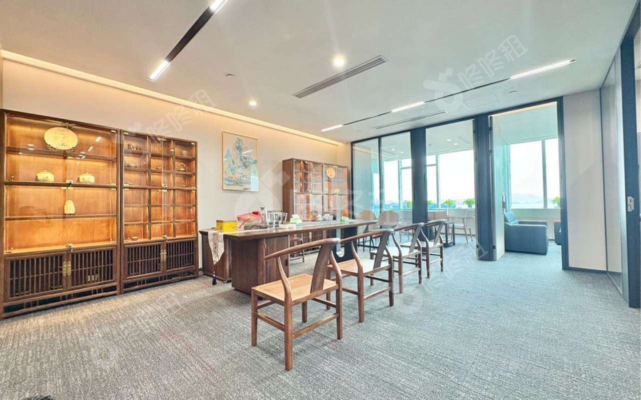 汉唐大厦_355平_精装_办公室开间