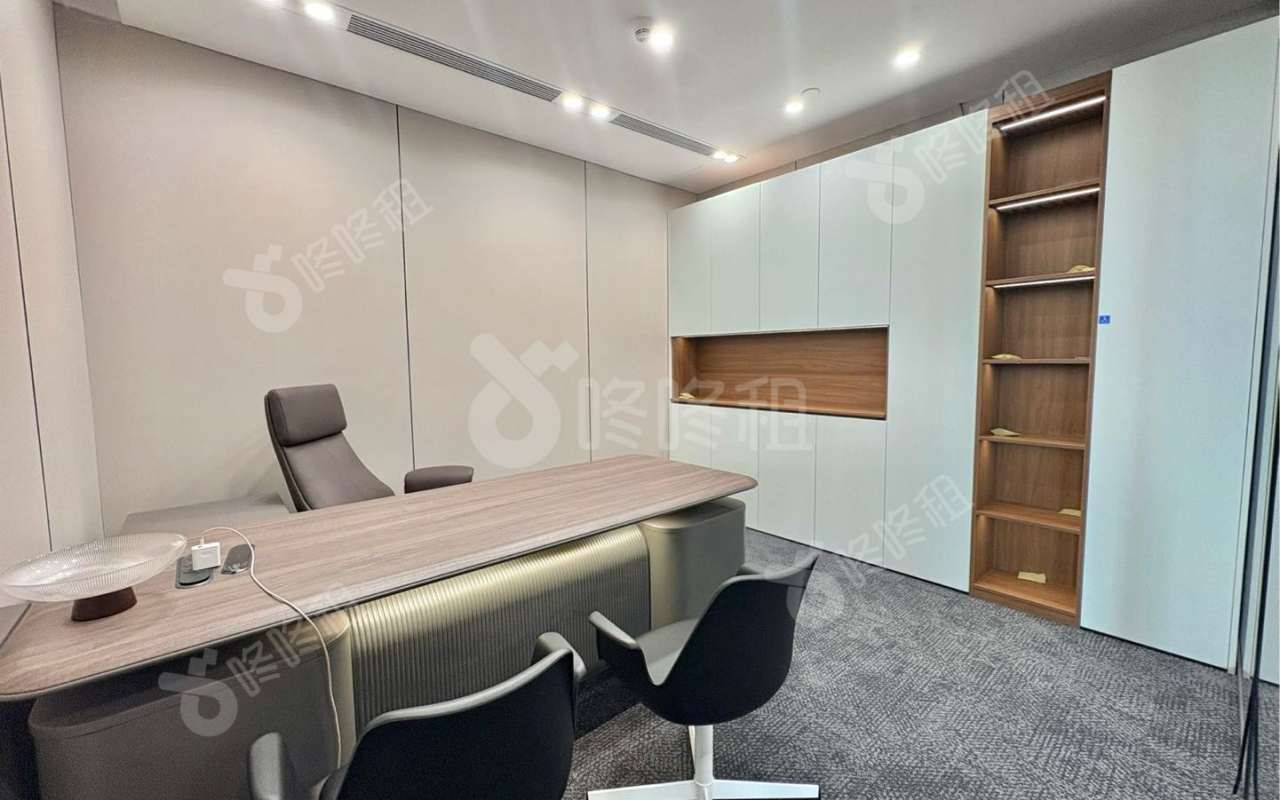 汉唐大厦_355平_精装_办公室隔间