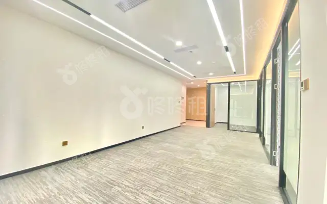 新华保险大厦_228平_精装_办公室房源出租
