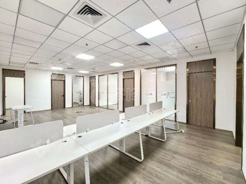 侨城坊_755平_精装_办公室开间