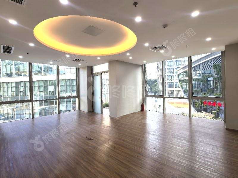 侨城坊_755平_精装_办公室开间