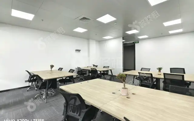 枫信科创中心_198平_豪装_办公室房源出租
