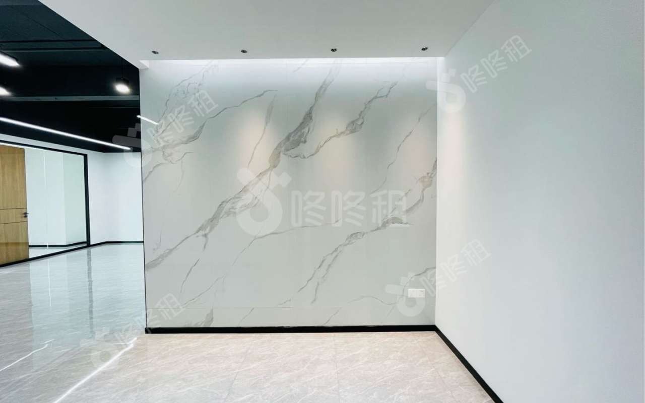 大运湾东中心_136平_精装_前台
