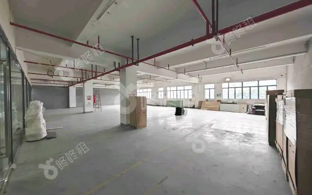 荣丰智汇园(荣丰包装工业园)_453.21m²_定制装修_办公室房源出租
