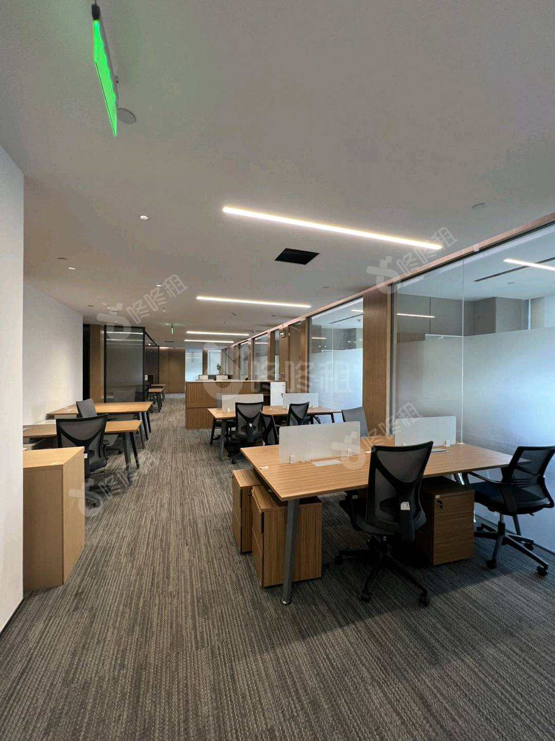 侨城坊_755平_精装_办公室开间