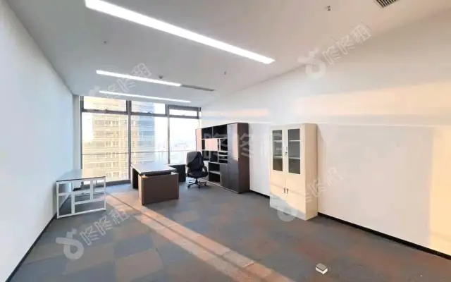 前海人寿金融中心_860平_精装_办公室房源出租