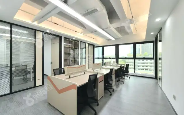 莲花广场_179.2平米_精装_办公室房源出租