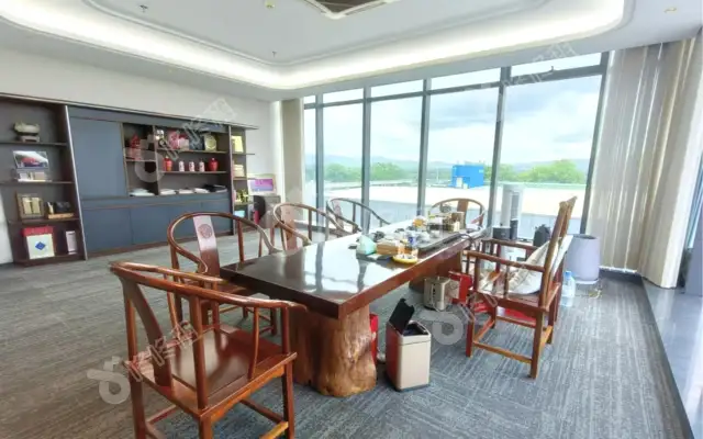 华宝一号_575.94平米_豪装_办公室房源出租