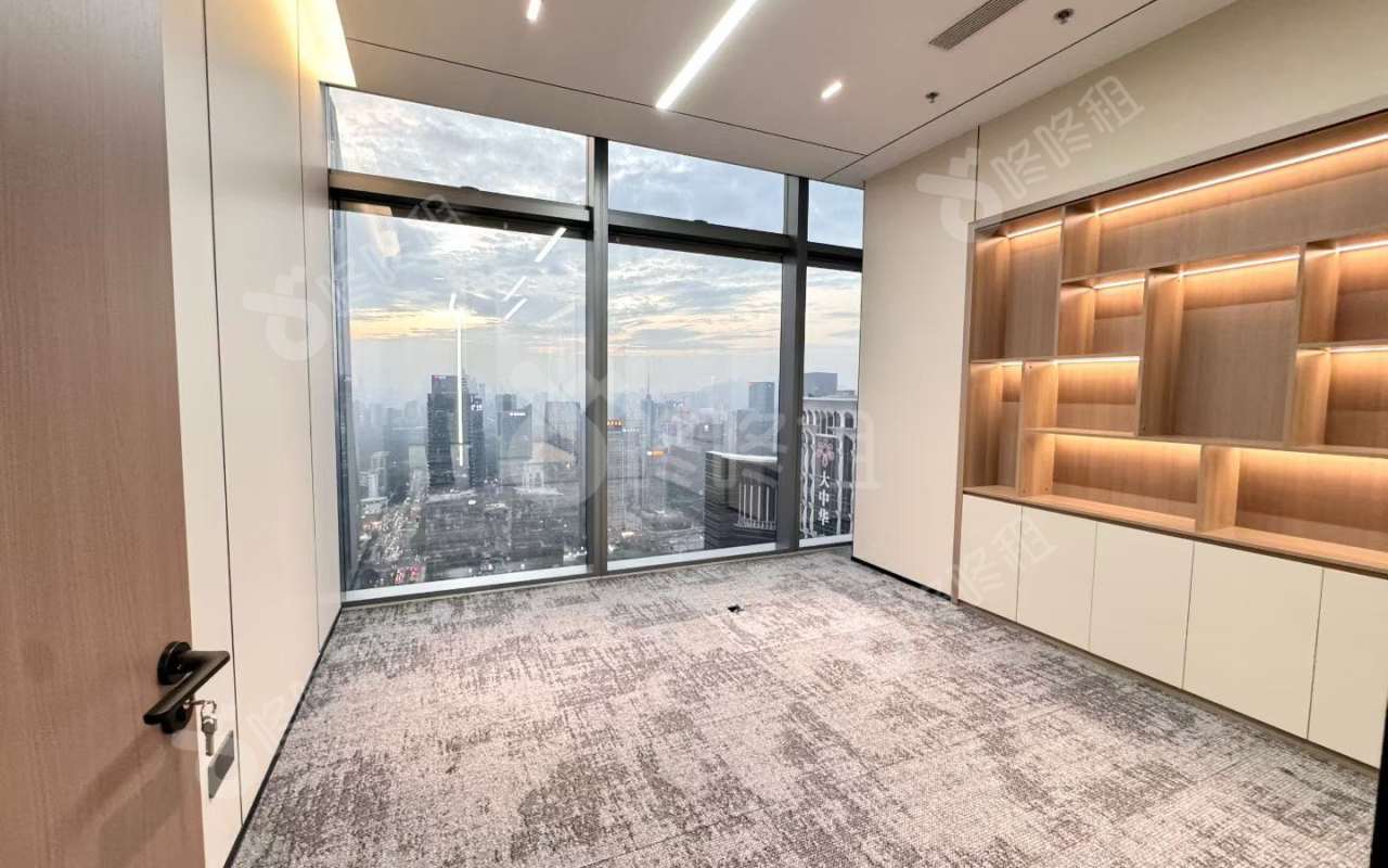 皇庭中心_458平_精装_办公室隔间