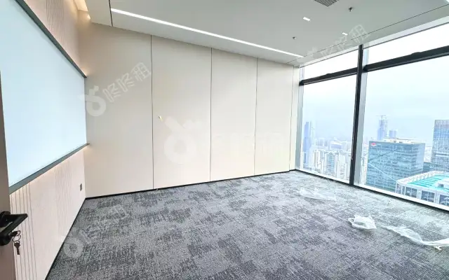 皇庭中心_486平_精装_办公室房源出租